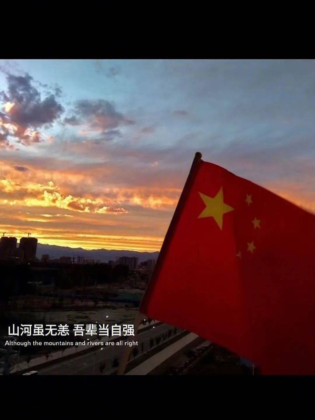 逃离火车站口